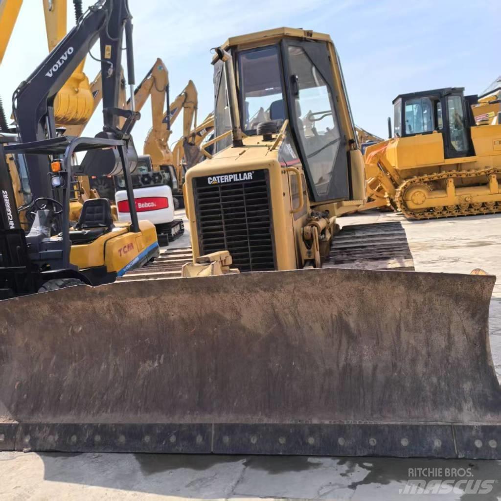 CAT D 5 G LGP Верижни булдозери

