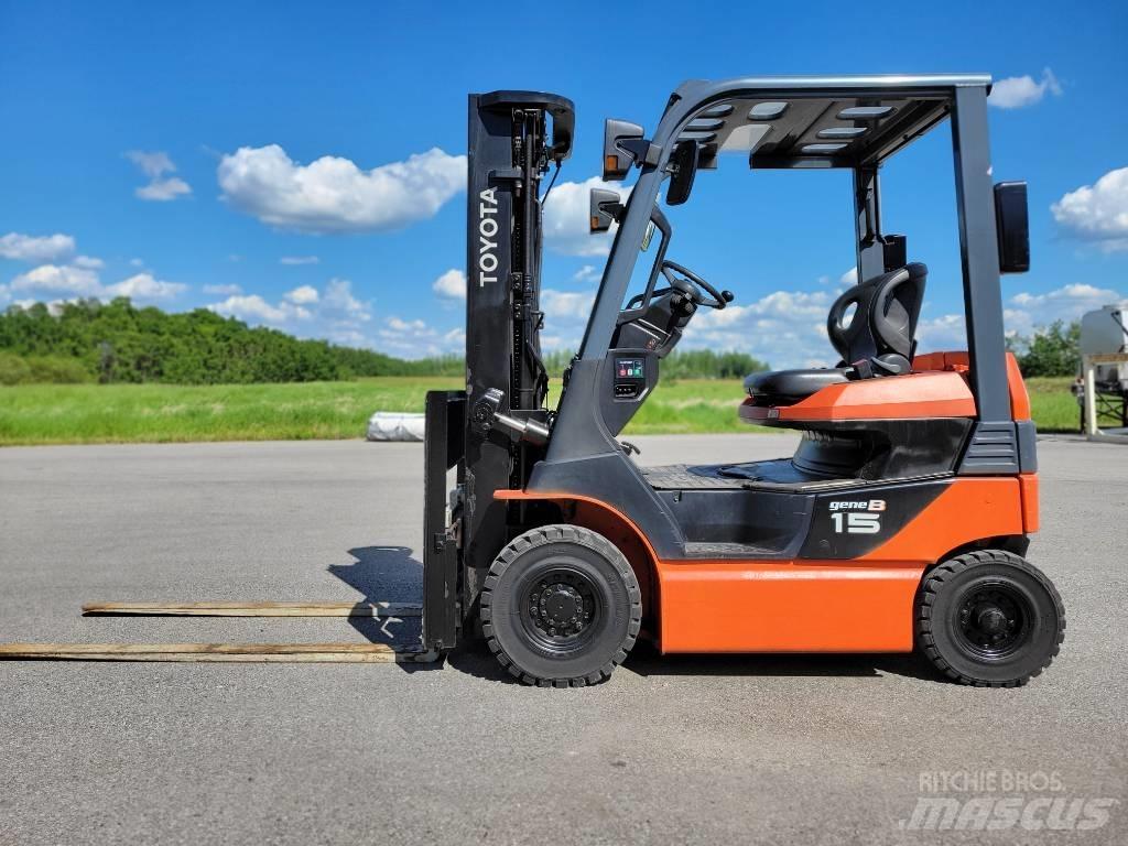 Toyota 8 FB 15 Електрически вилични кари-повдигачи