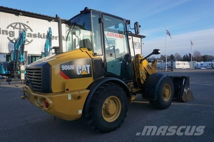 CAT 906 M Колесни товарачи