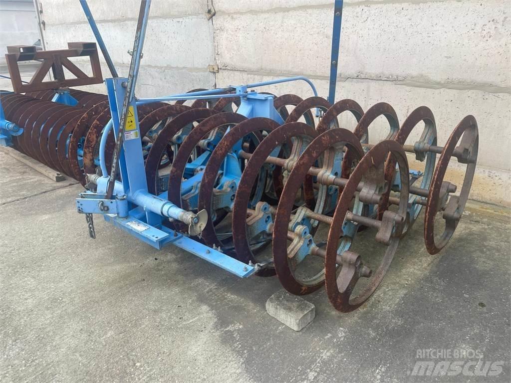 Lemken 110 WDP 90 Валяк
