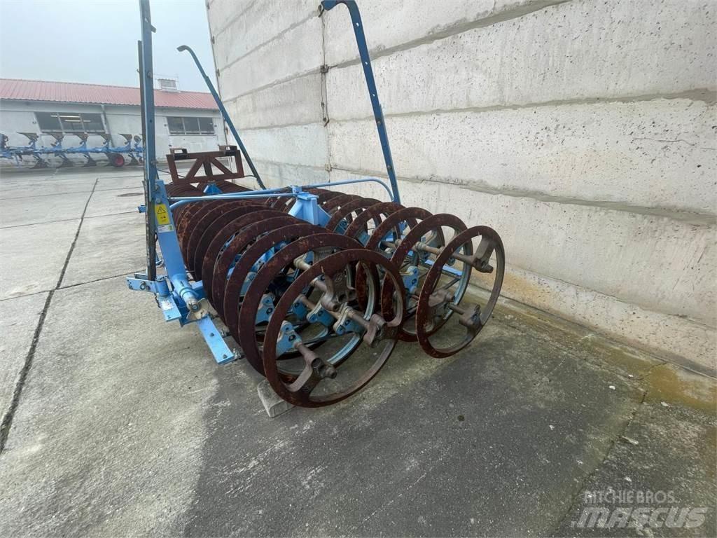 Lemken 110 WDP 90 Валяк