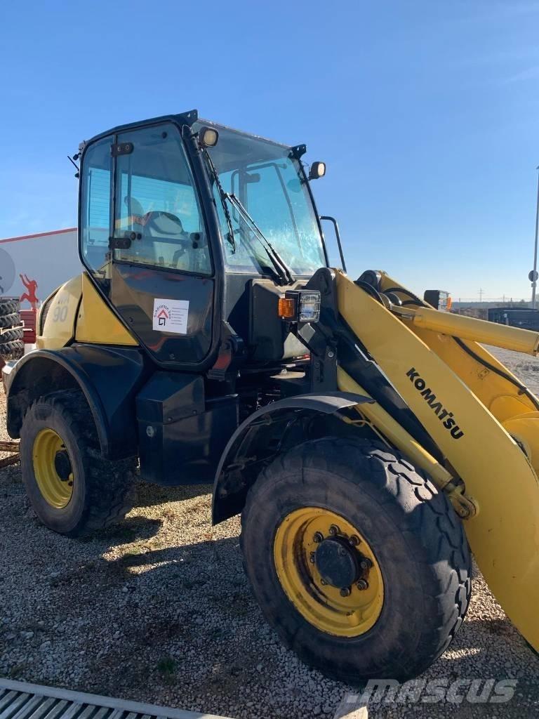 Komatsu WA 90-6 Колесни товарачи