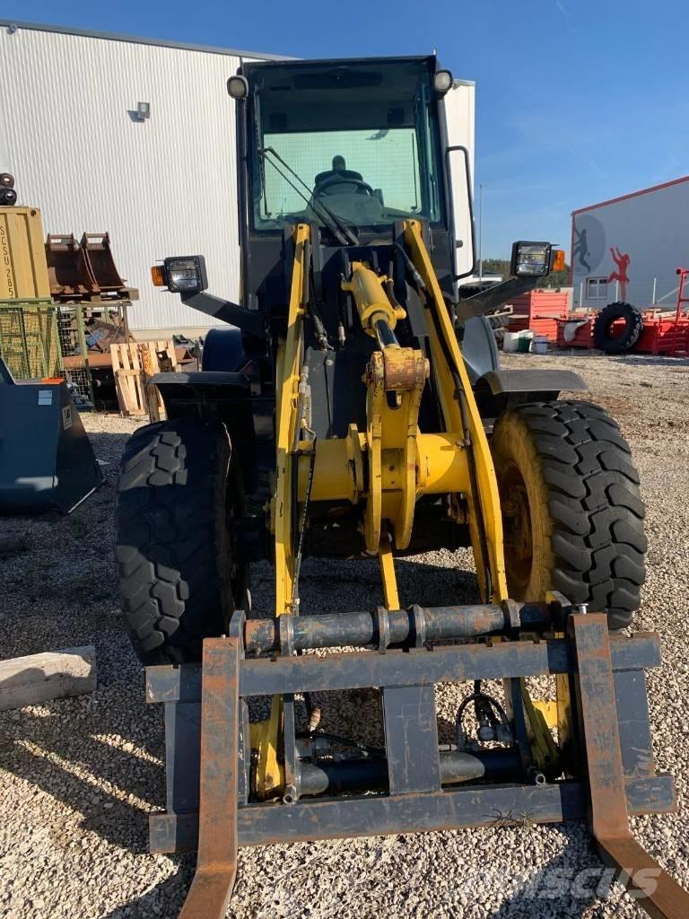 Komatsu WA 90-6 Колесни товарачи