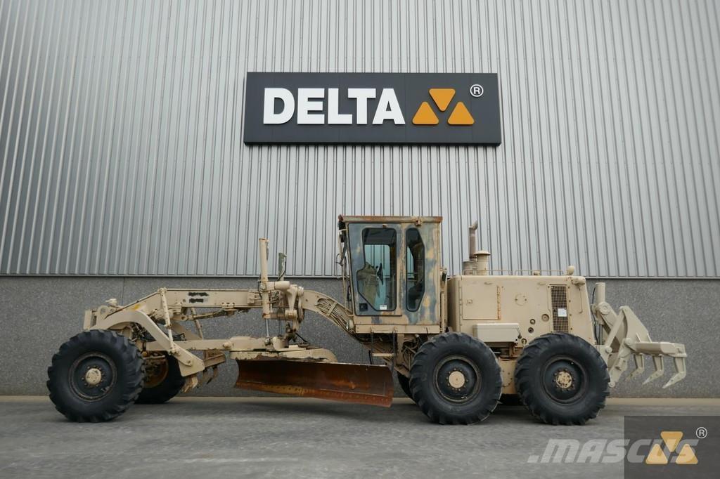 CAT 130G Ex-army Грейдери