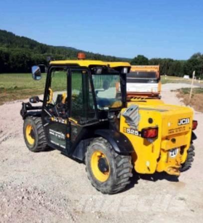 JCB 525-60 Телескопични товарачи