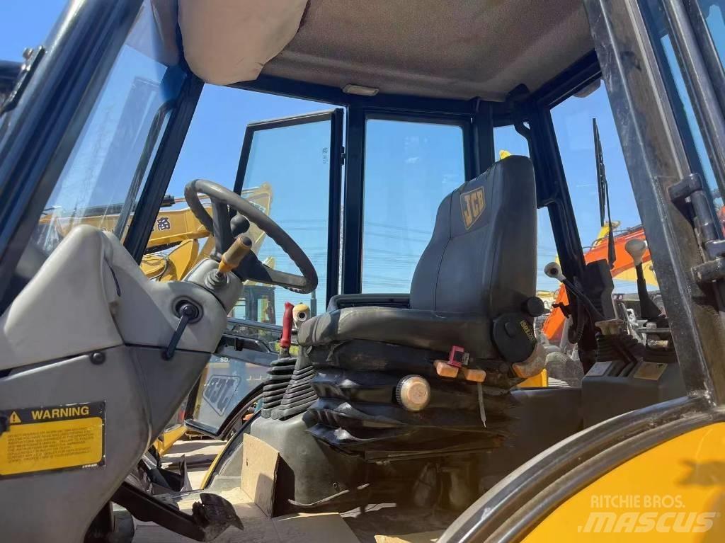 JCB 4 CX Товарач със заден ексватор