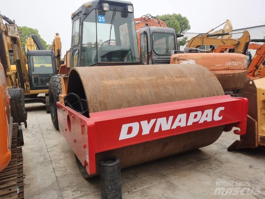 Dynapac CA 25 D Еднобарабанни ролки
