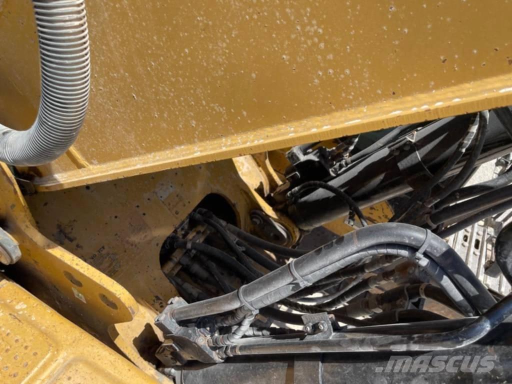 CAT 330 D LN Верижен екскаватор