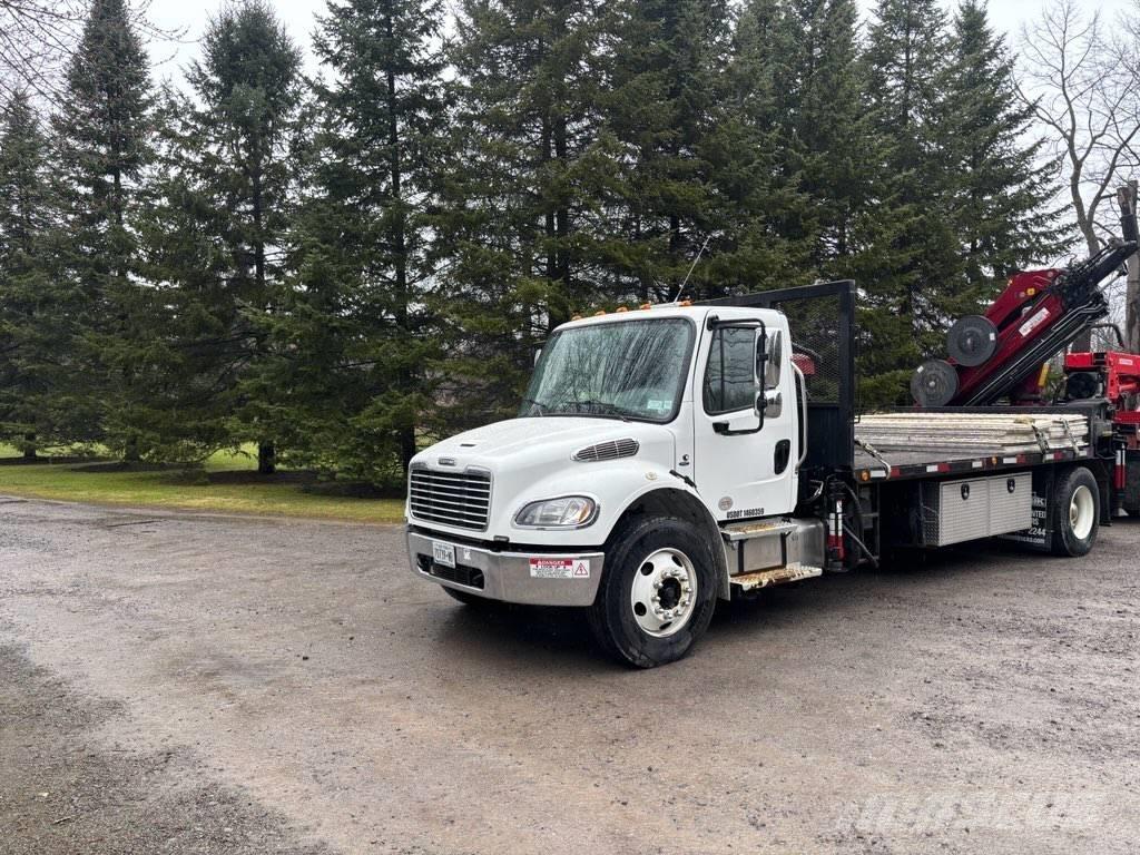Freightliner M2-106 Верижни кранове
