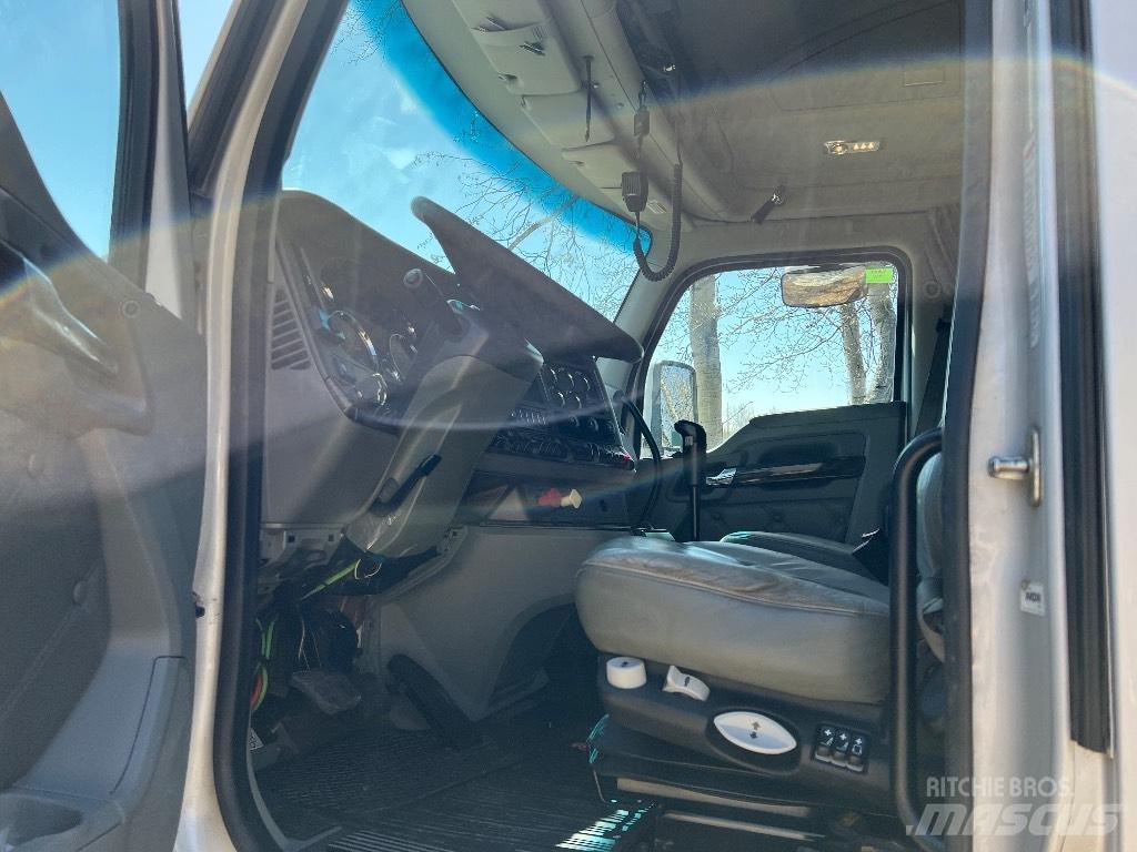 Kenworth T680 Влекачи
