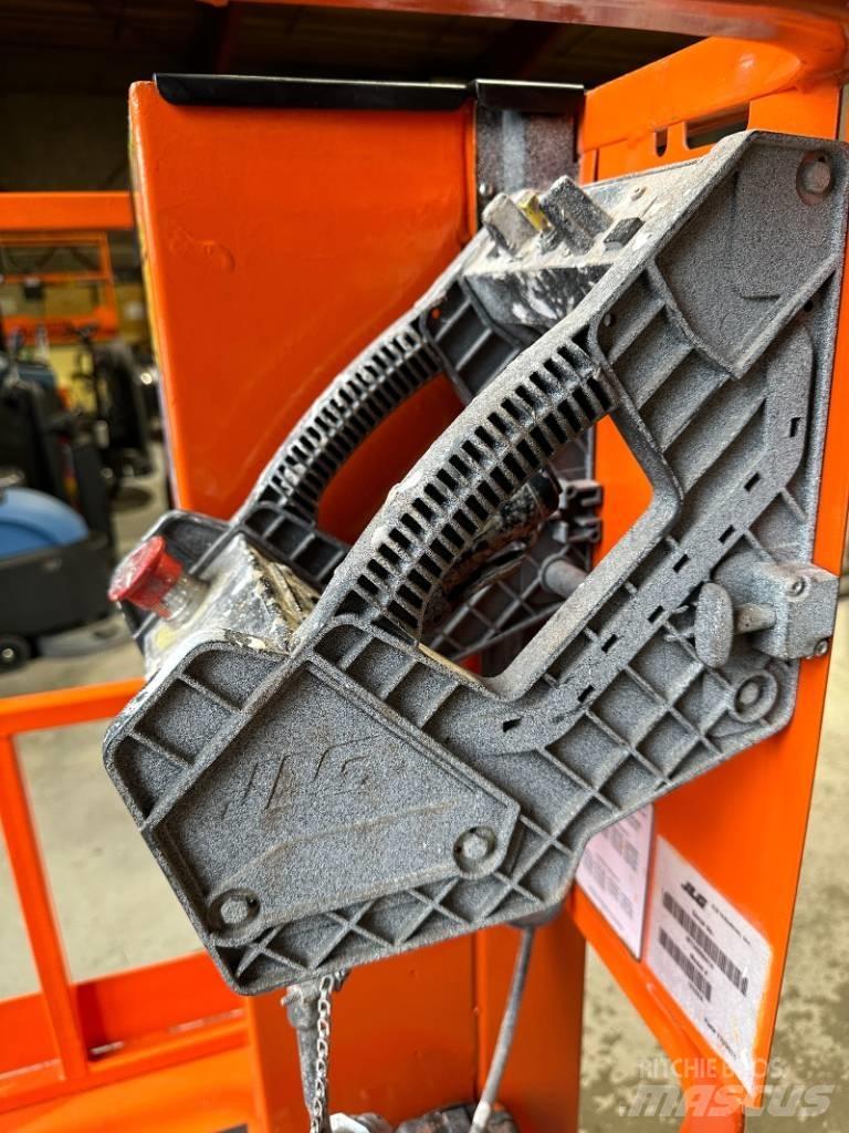 JLG 1230 ES Ножични работни платформи