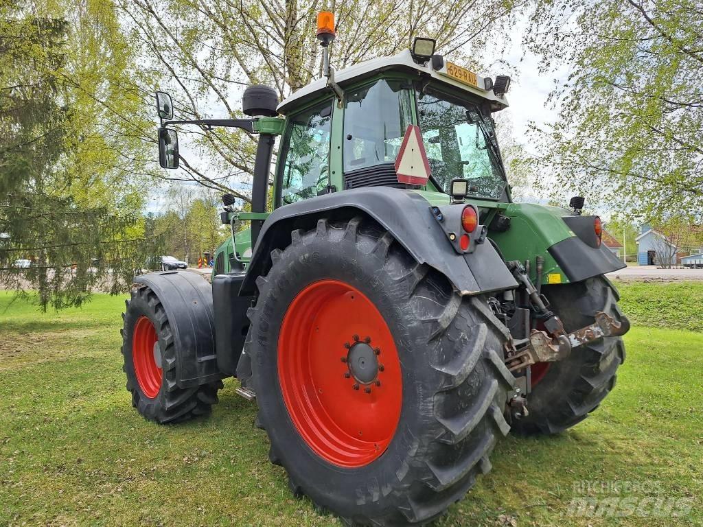 Fendt 820 Vario TMS Трактори