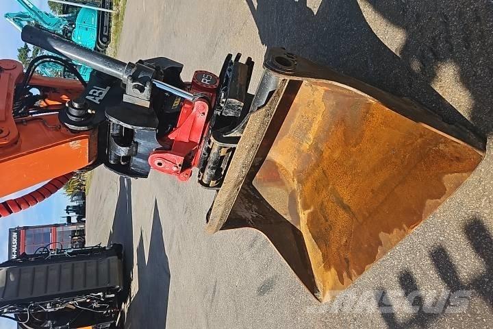 Hitachi ZX 140W-6 Колесни екскаватори
