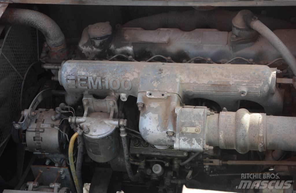 Hitachi KH 125-3 Верижни кранове
