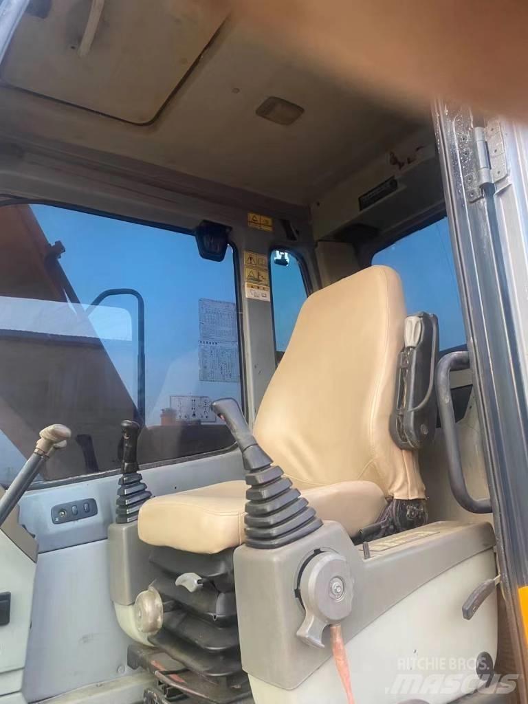 Hyundai R110VS Верижен екскаватор
