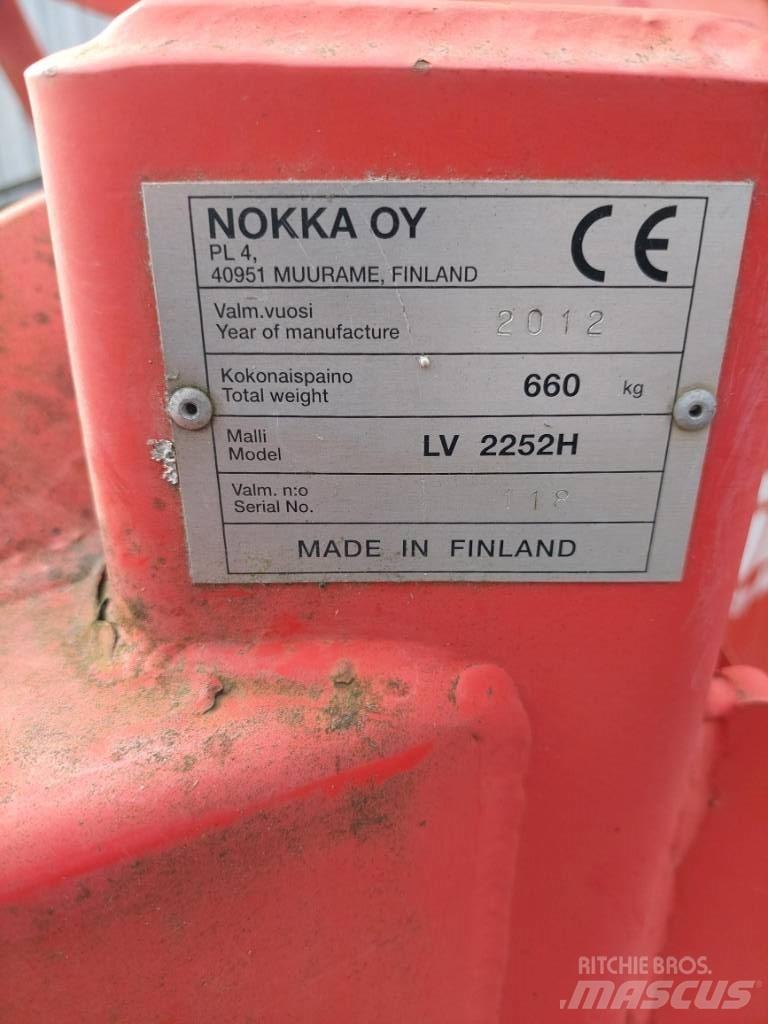 Esko 2252 H Снегохвъргачки
