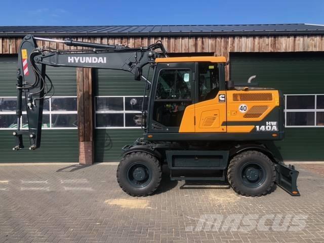Hyundai HW 140 A Колесни екскаватори