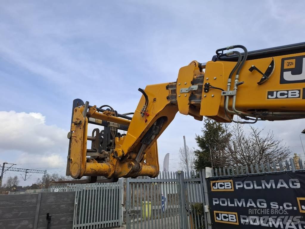 JCB 540-140 Телескопични товарачи