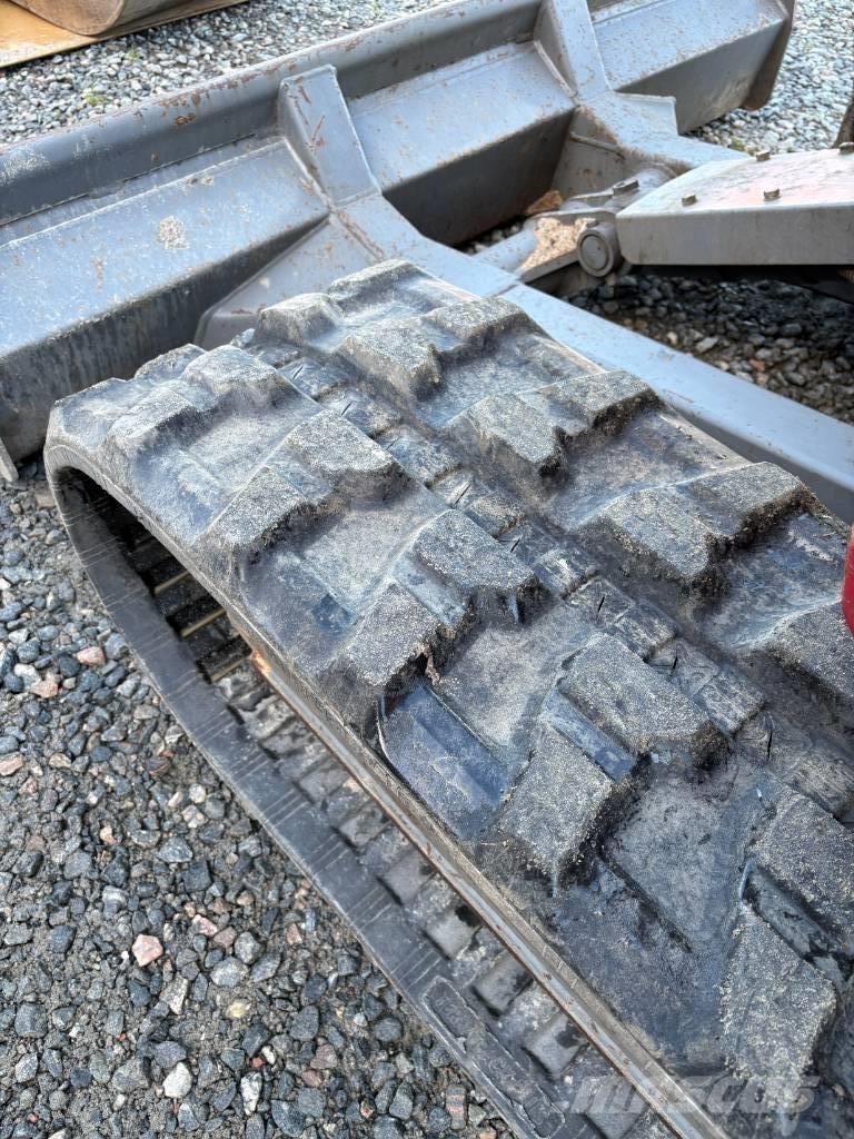 Takeuchi TB153FR Мини екскаватори < 7 т