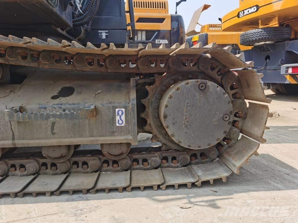 Volvo EC 220 Верижен екскаватор