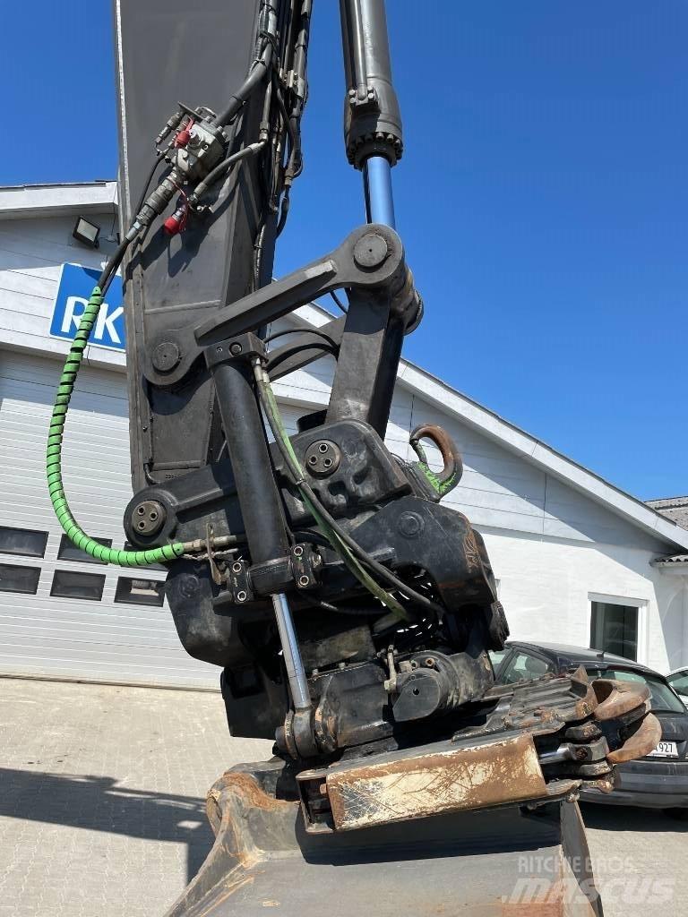 Volvo EC 250 E Верижен екскаватор