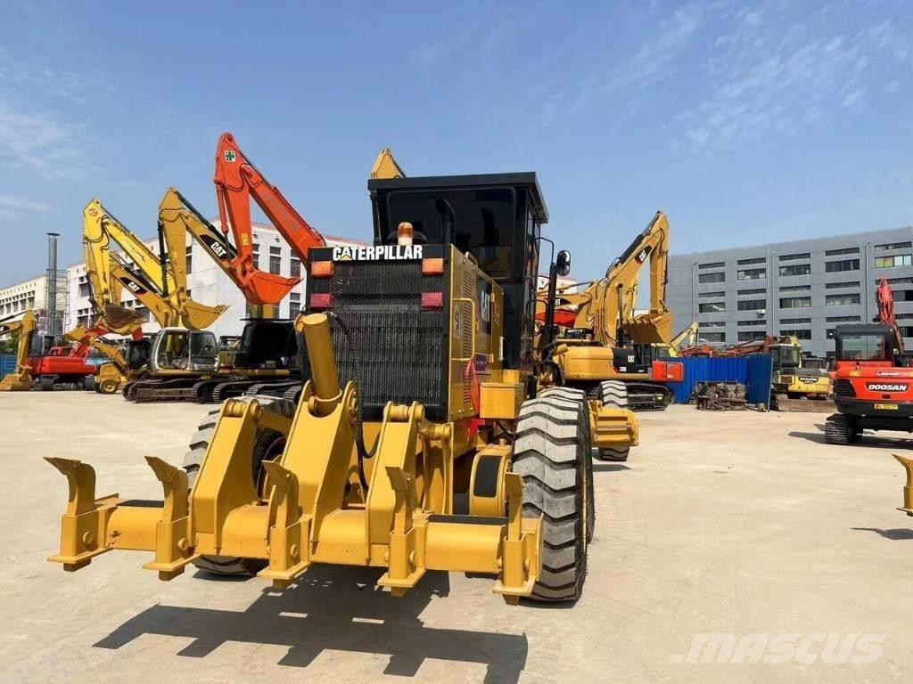 CAT 140 K Грейдери