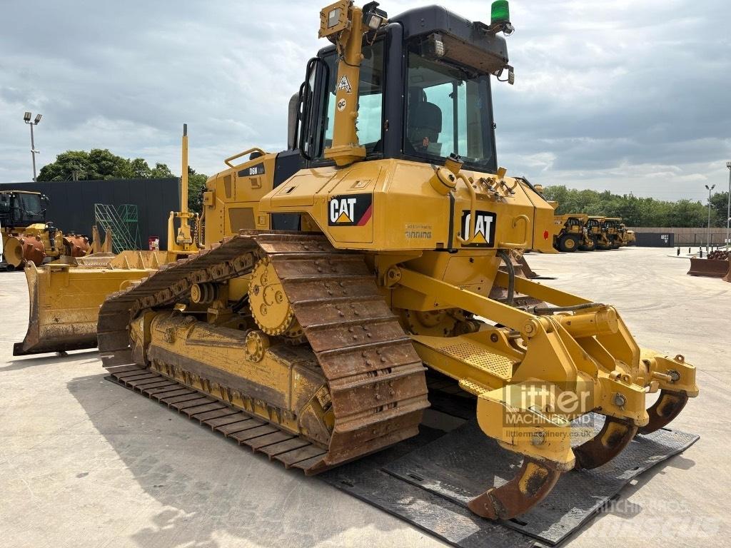 CAT D 6 N LGP Верижни булдозери
