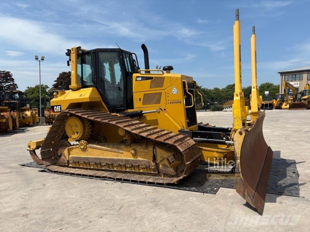 CAT D 6 N LGP Верижни булдозери
