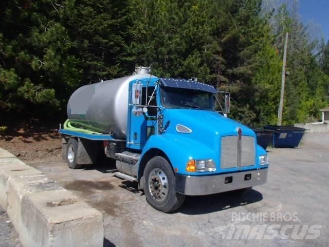 Kenworth T 300 Комби / вакуум камиони
