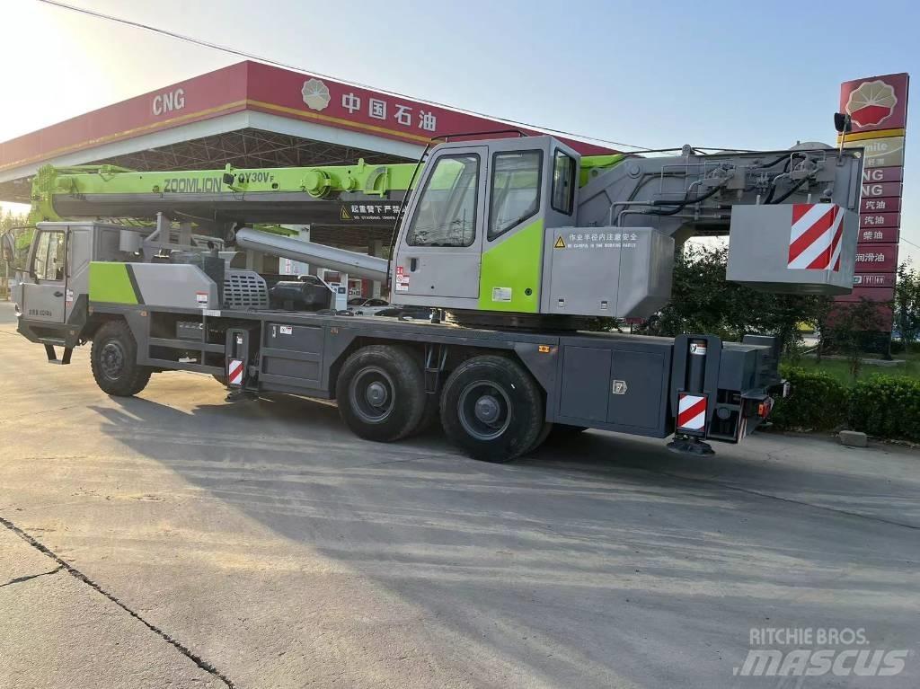Zoomlion QY25V Всъдеходни кранове