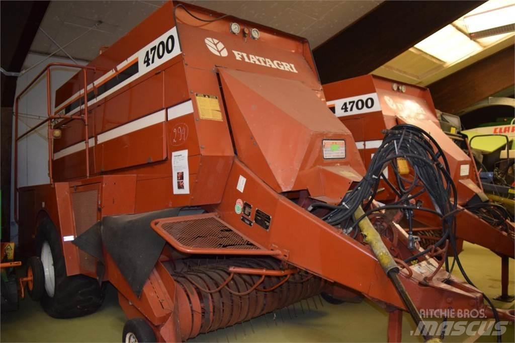 Fiat Hesston 4700 Балопреси квадратни
