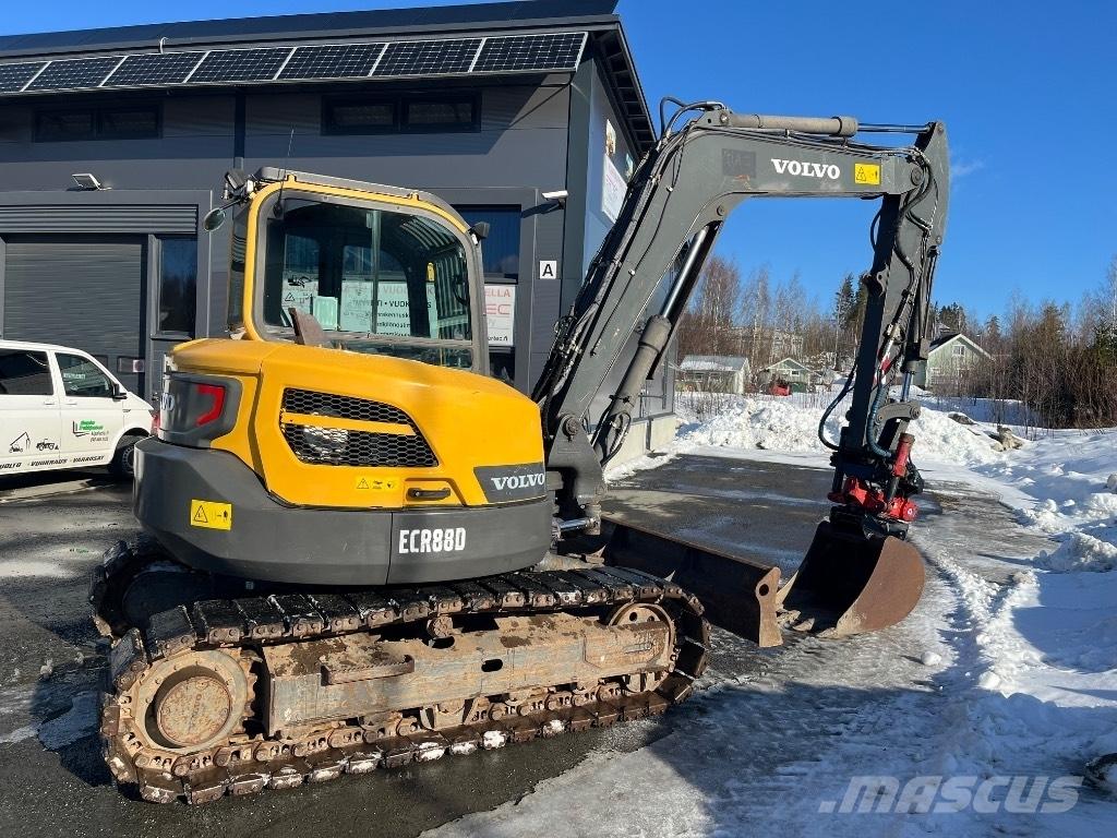 Volvo ECR 88 D Средни екскаватори 7т - 12т