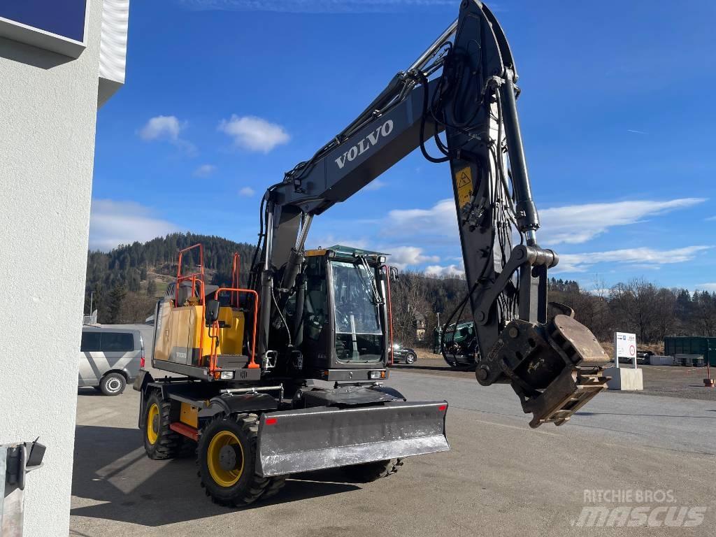 Volvo EW160E Колесни екскаватори