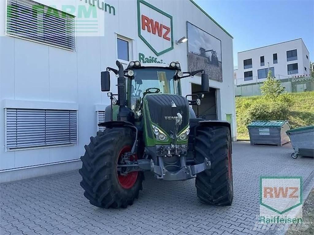 Fendt 828 vario Трактори