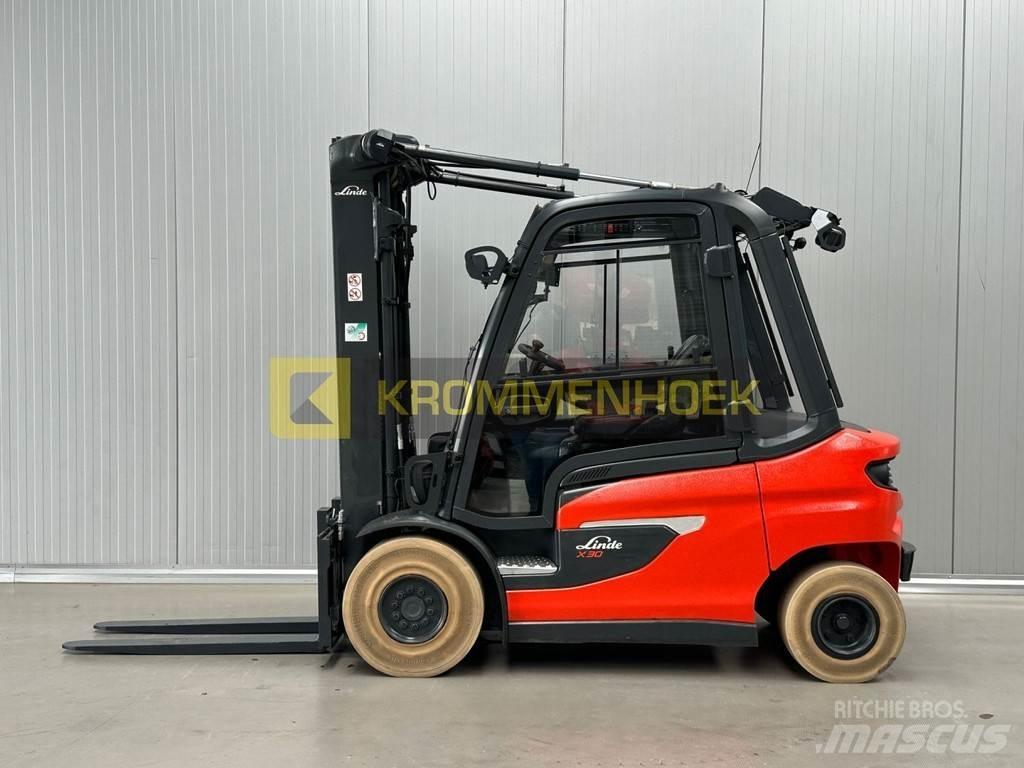 Linde X 30 Електрически вилични кари-повдигачи
