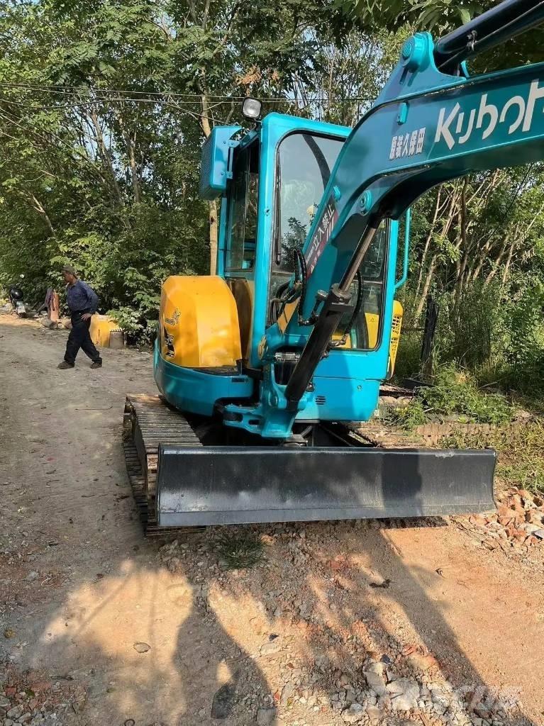 Kubota U35 Мини екскаватори < 7 т