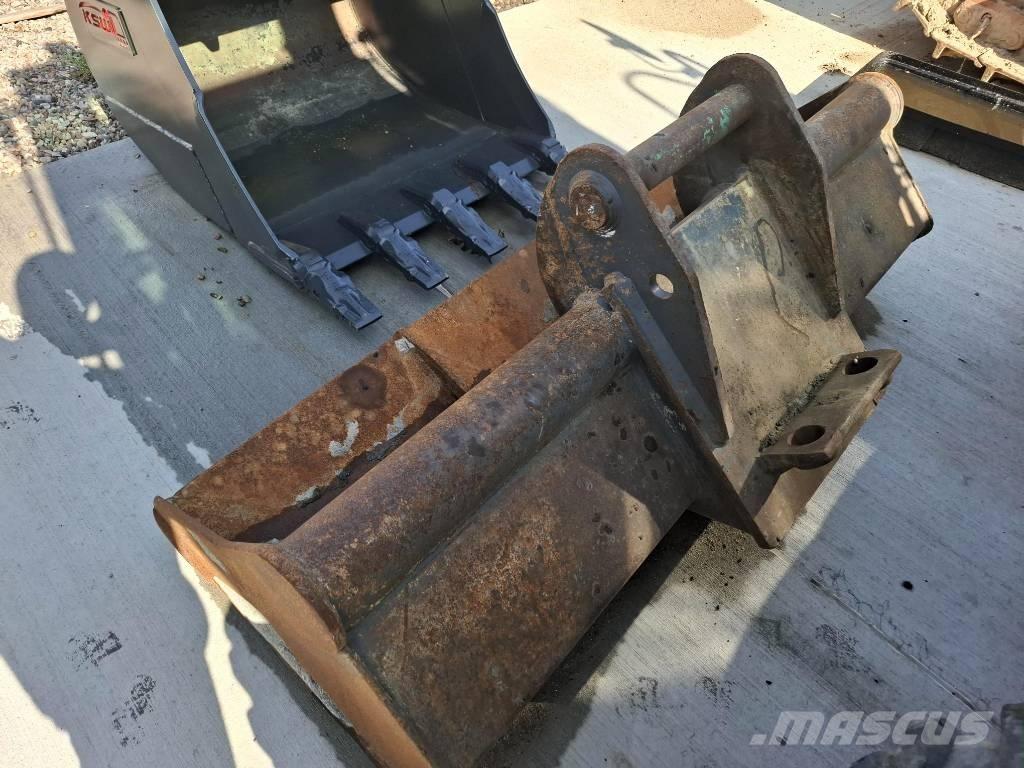 Komatsu PW 148-10 Колесни екскаватори
