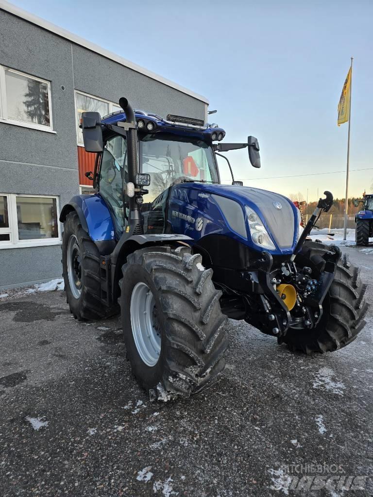 New Holland T 6.180 Трактори