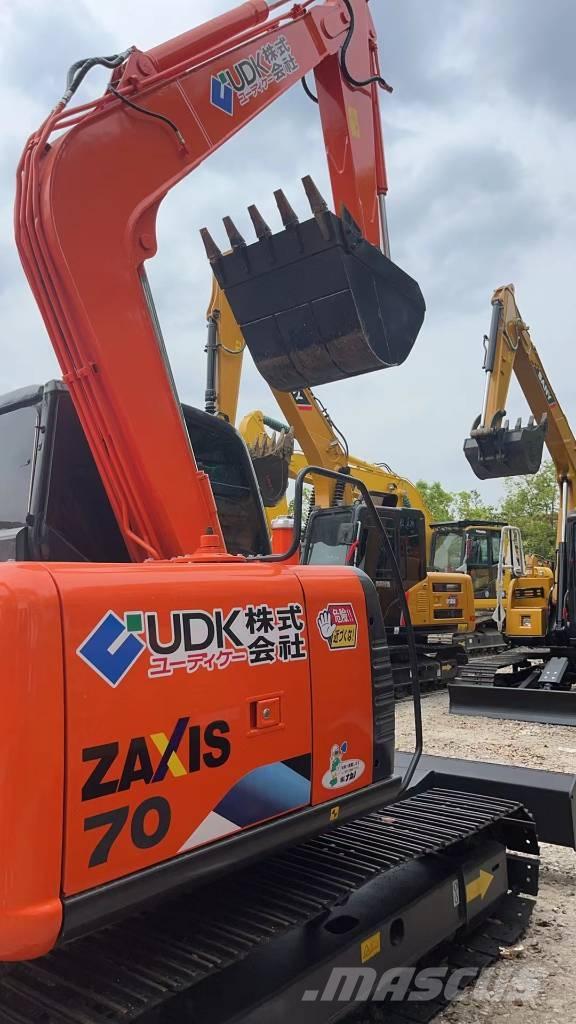 Hitachi ZX 70 Мини екскаватори < 7 т