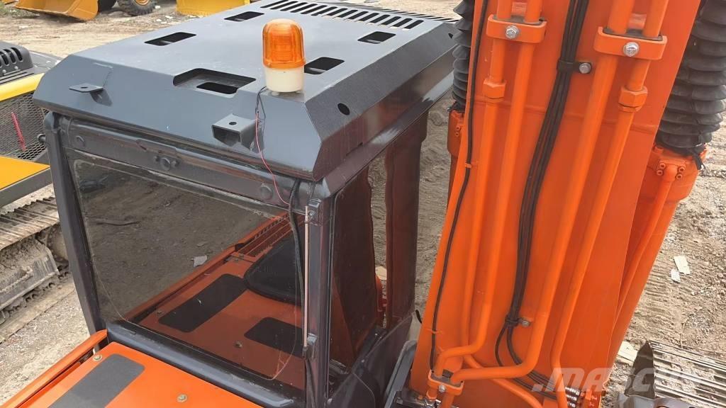 Hitachi ZX 70 Мини екскаватори < 7 т