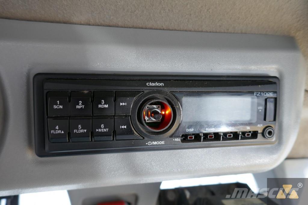 CAT 938M Колесни товарачи