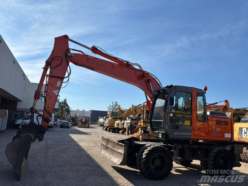 Hitachi ZX 130 W Колесни екскаватори