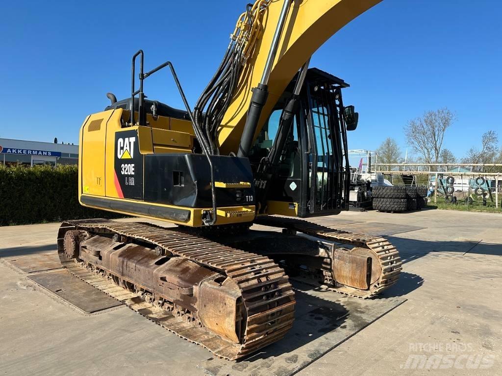 CAT 320 E Верижен екскаватор