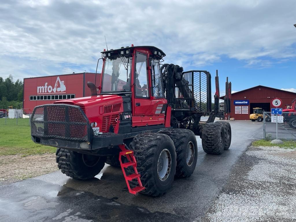 Komatsu 895 Форуардери