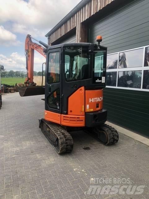 Hitachi ZX 26 U-5 Мини екскаватори < 7 т