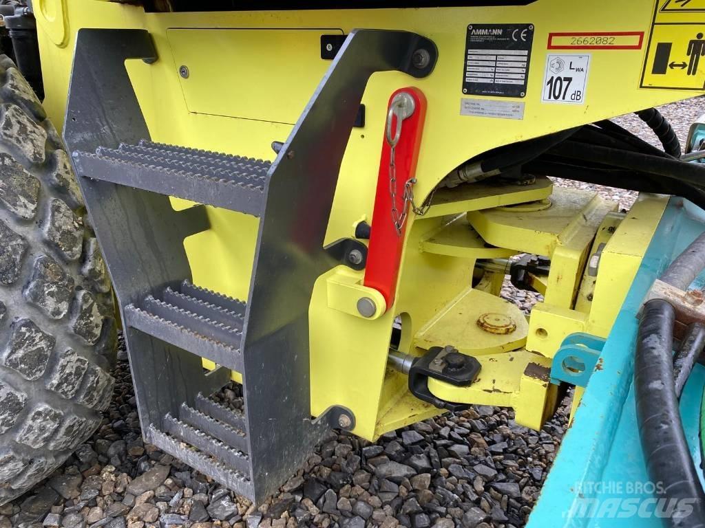 Ammann ASC 110 Еднобарабанни ролки

