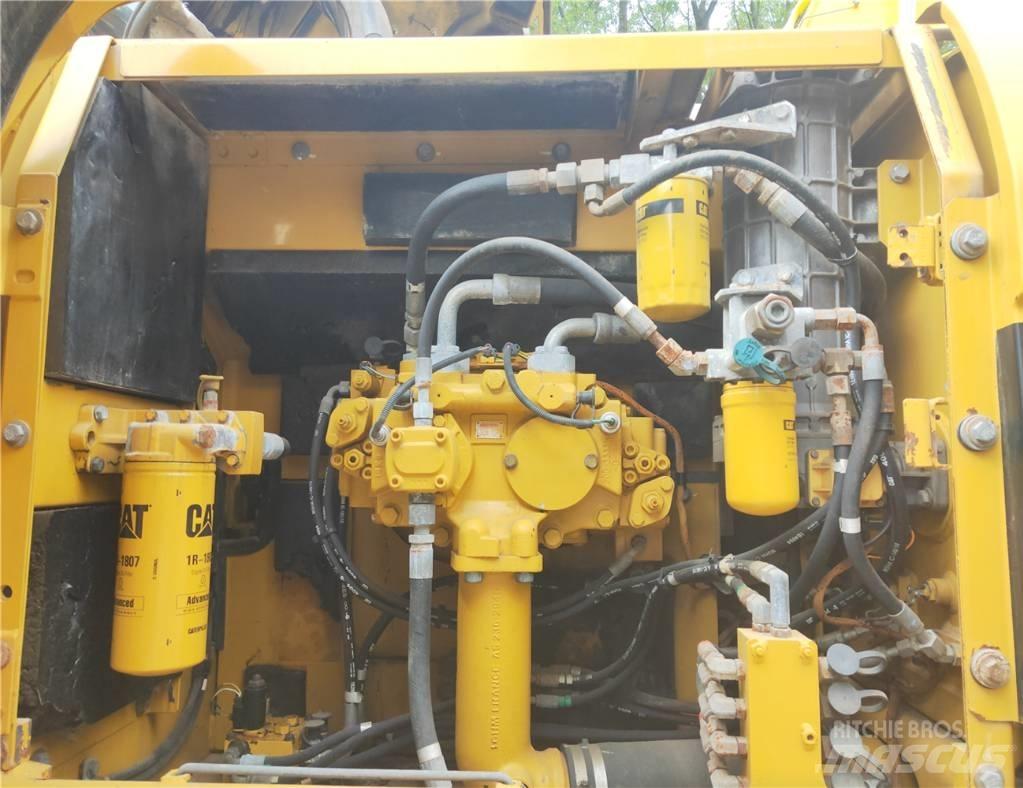 CAT 329 D Верижен екскаватор