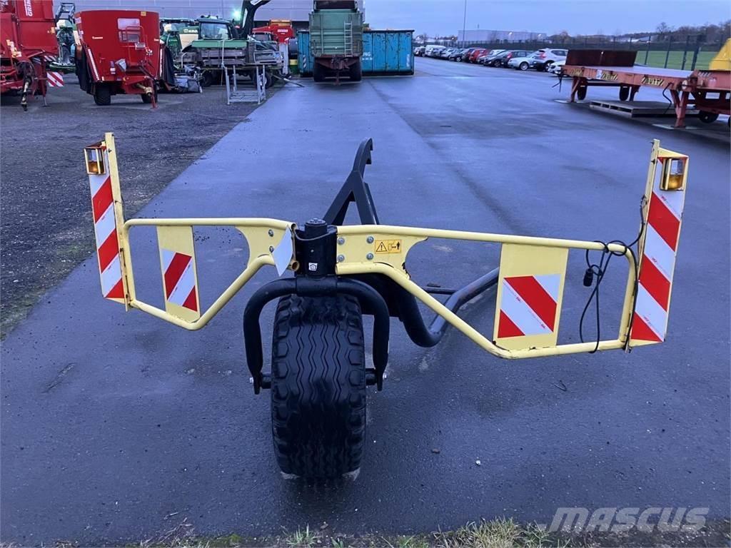 Kemper 400F Друга техника за жънене на фураж