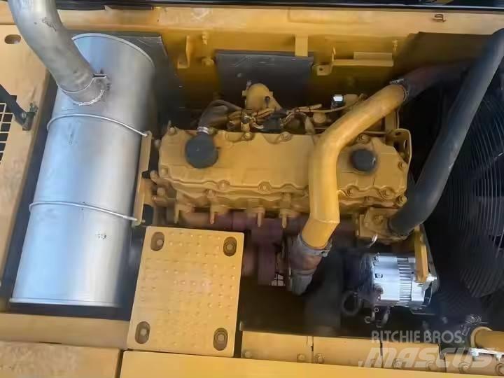 CAT 325 D Верижен екскаватор
