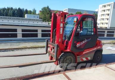 Manitou MI 30 D Дизелови камиони